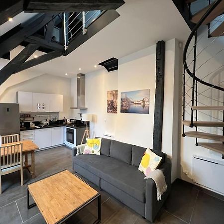 Le Jeannin, Magnifique Duplex 6 Prs - Centre Historique De Dijon Lejlighed Eksteriør billede