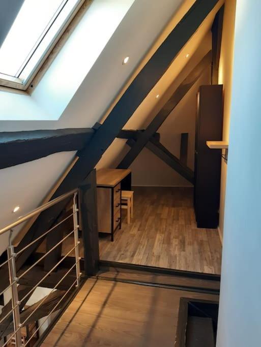 Le Jeannin, Magnifique Duplex 6 Prs - Centre Historique De Dijon Lejlighed Eksteriør billede