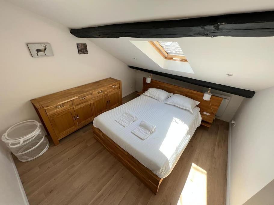 Le Jeannin, Magnifique Duplex 6 Prs - Centre Historique De Dijon Lejlighed Eksteriør billede